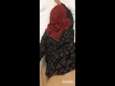 Jilbab Cantik Ngentot Asisten Skandal Office Viral poster